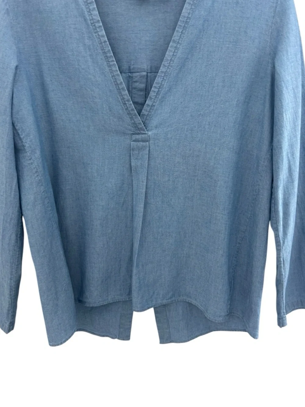 Theory Ophelia Chambray Split Back Blouse Size Small